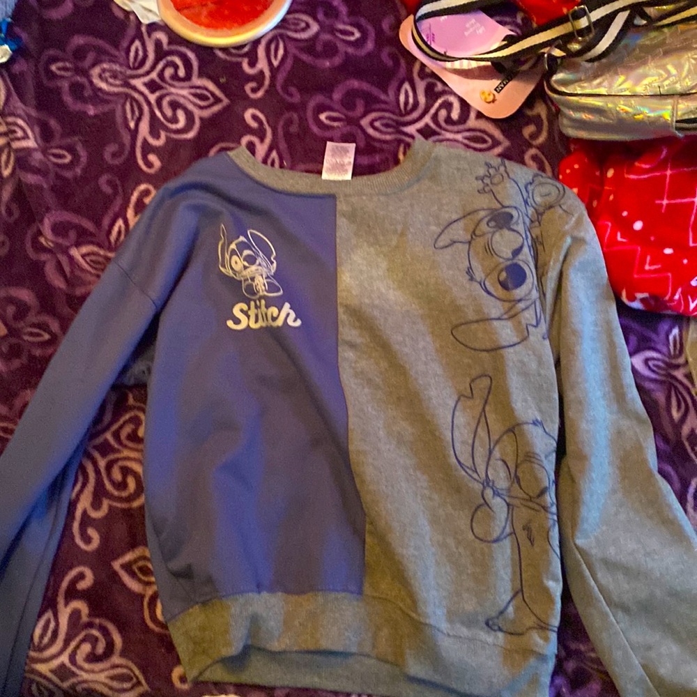 COPY - Lilo and stitch sweater